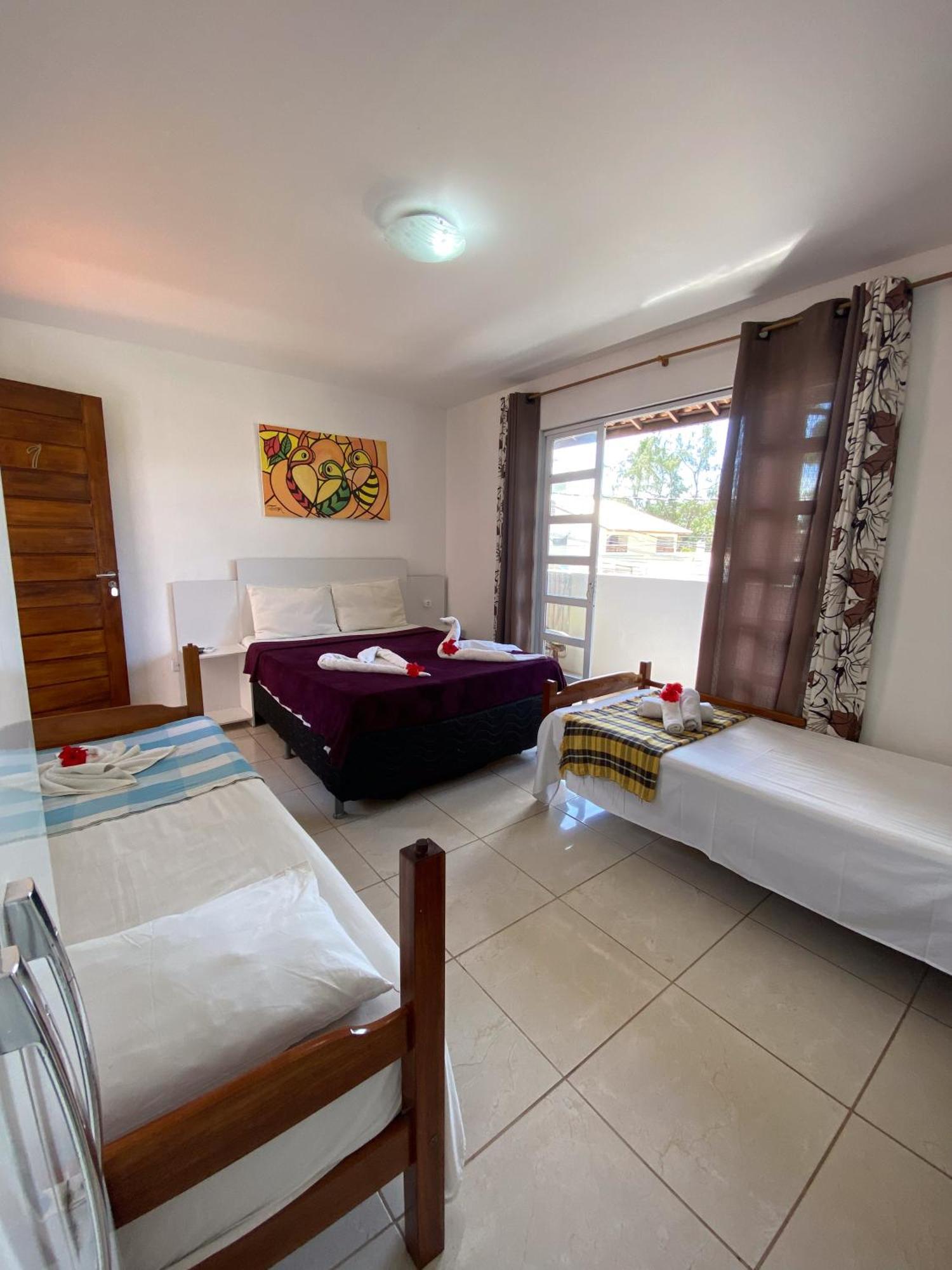 Porto De Amigos Inn